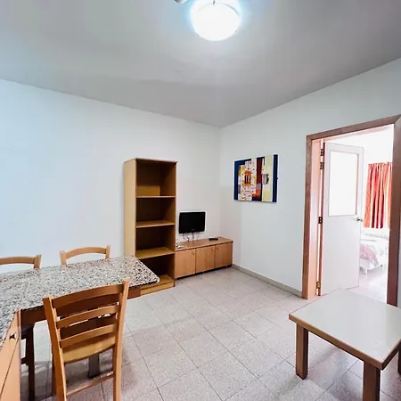 Garden View No 40 * Tal-Franciz